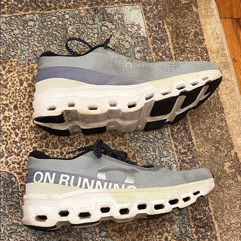 On Running cloud monster - Picture 2 of 10